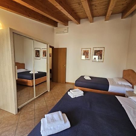 לאזיסה Apartments Eden - Regarda Travel מראה חיצוני תמונה
